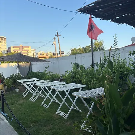 بيت ضيافة Albi *